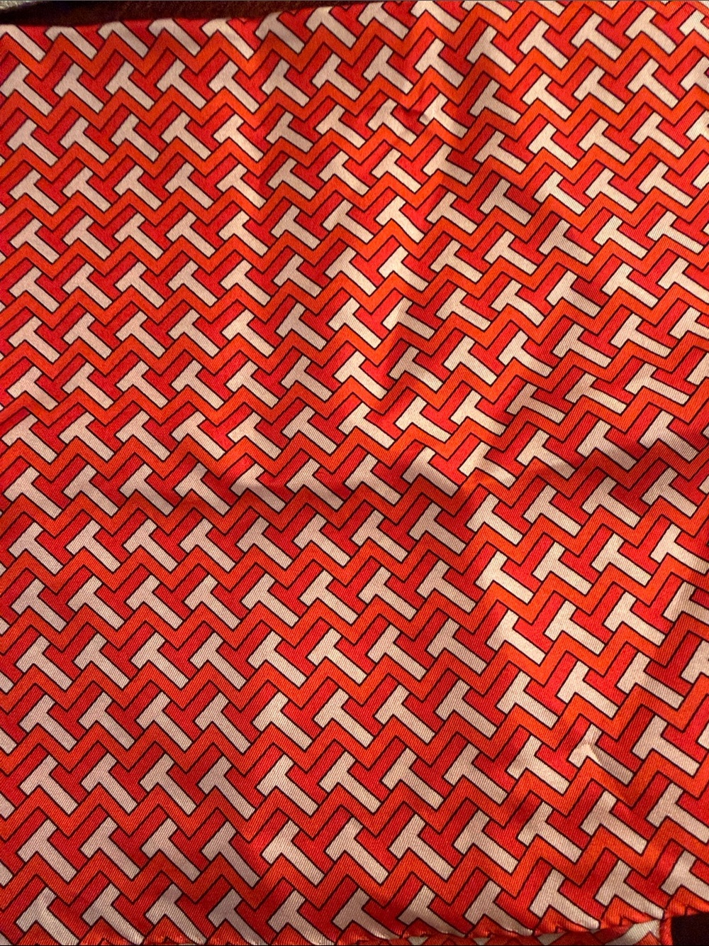 Tory Burch Red and White Geometric Silk Scarf NWT and Gift Bag - Picture 7 of 12